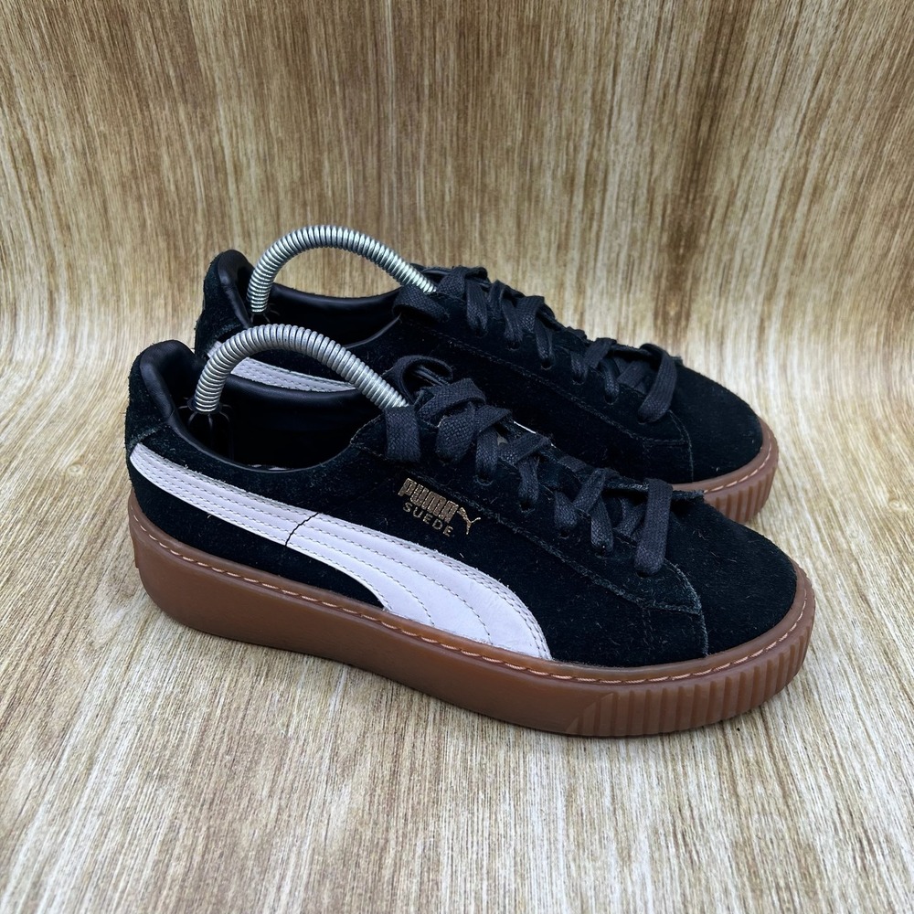 Puma Suede Platform Sneakers Women's Size 6 Black White Gum Sole 363559-02